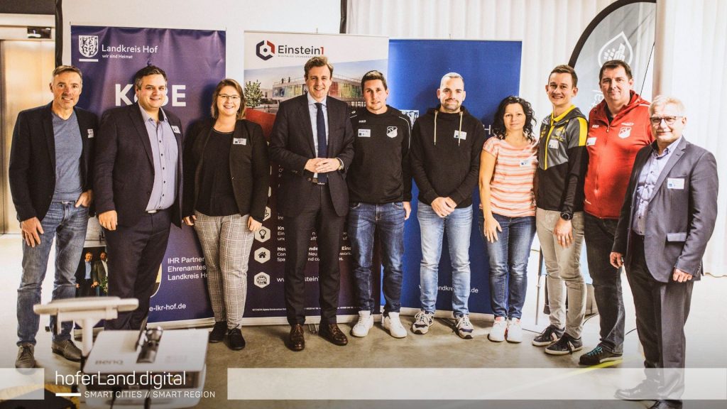 Gruppenbild zur Veranstaltung "Smart und clever - mein Verein hat Zukunft!"